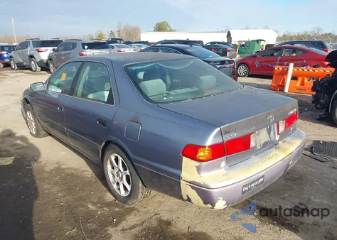 2000 Toyota Camry Le V6 from USA, damaged, VIN 4T1BF22K1YU100626